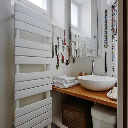 Veeve - Rooftop Zen Apartment